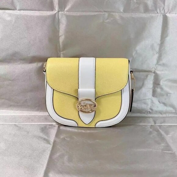 COACH C8296 GEORGIE SADDLE BAG IN COLORBLOCK GOLD/RETRO YELLOW/CHALK - Picture 1 of 5